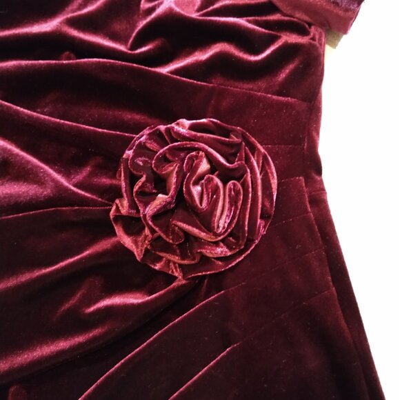NWT! Jessica Howard Dress ONLY $49! RETAIL $169! Velvet Rosette Embelishment 12P - Picture 4 of 8